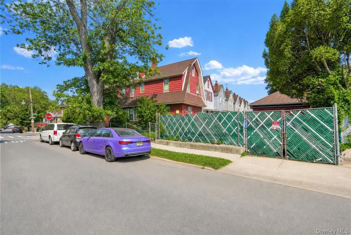 Single Family 185th Street  Queens, NY 11423, MLS-1011670-4