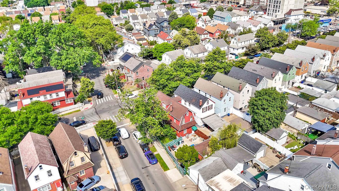 Single Family 185th Street  Queens, NY 11423, MLS-1011670-43