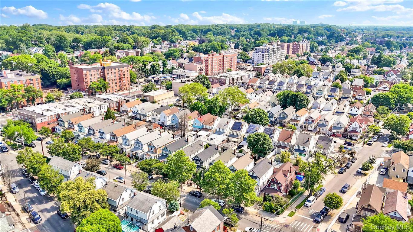Single Family 185th Street  Queens, NY 11423, MLS-1011670-46