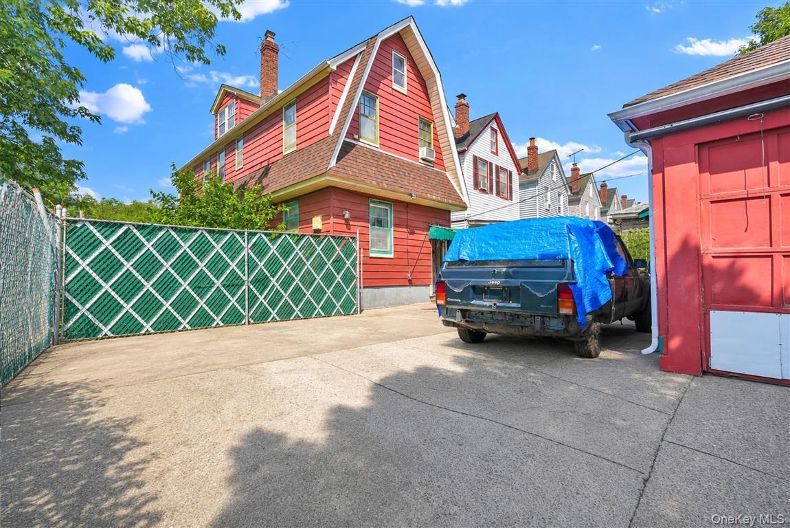 Single Family 185th Street  Queens, NY 11423, MLS-1011670-7