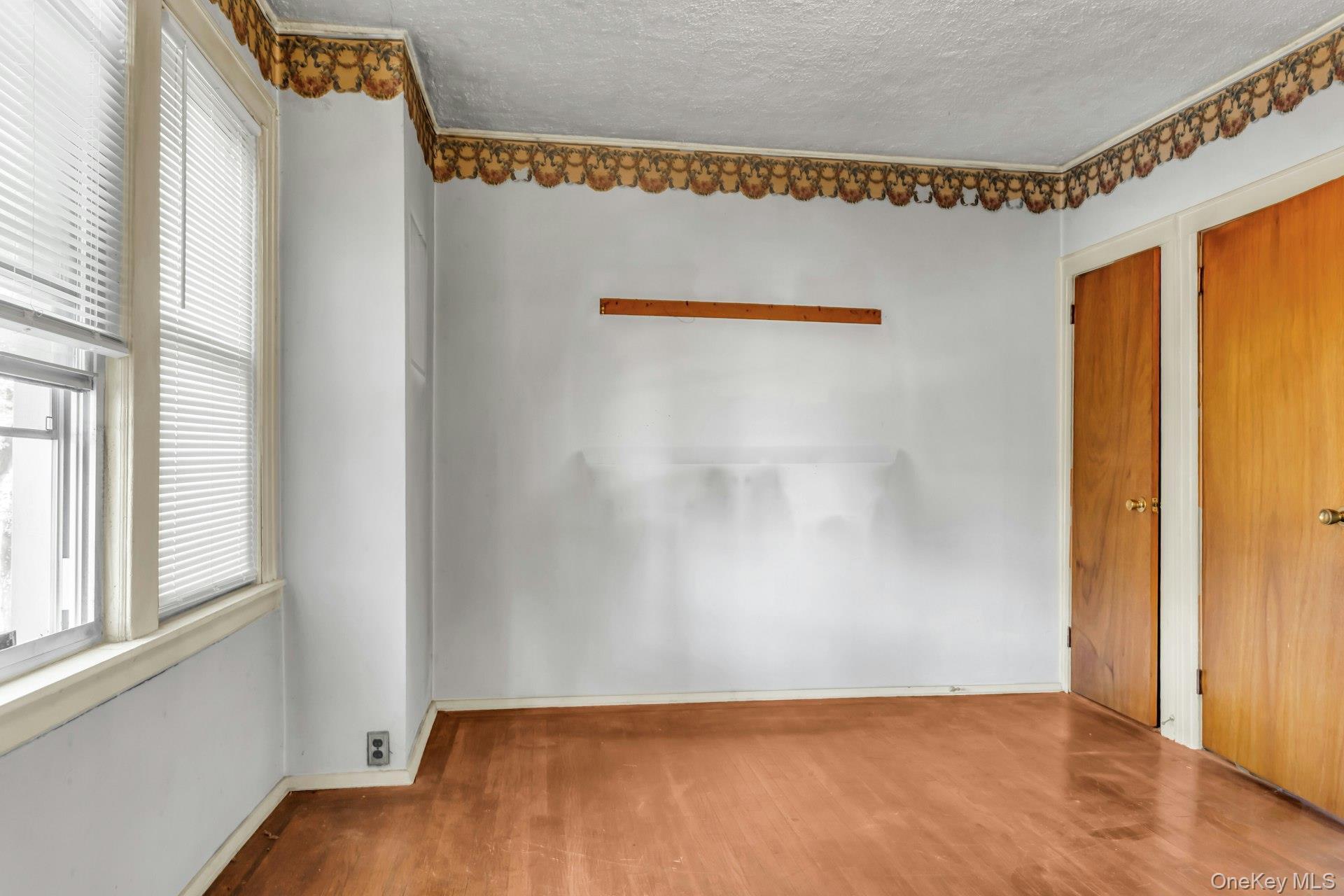 Single Family 66th  Queens, NY 11385, MLS-1011682-9