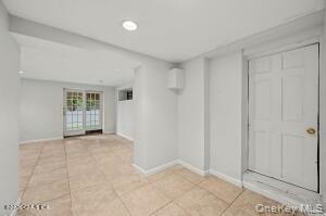 Single Family Francis Lane  Out Of Area, NY 06831, MLS-1011684-29