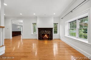 Single Family Francis Lane  Out Of Area, NY 06831, MLS-1011684-4