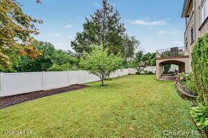 Single Family Francis Lane  Out Of Area, NY 06831, MLS-1011684-42
