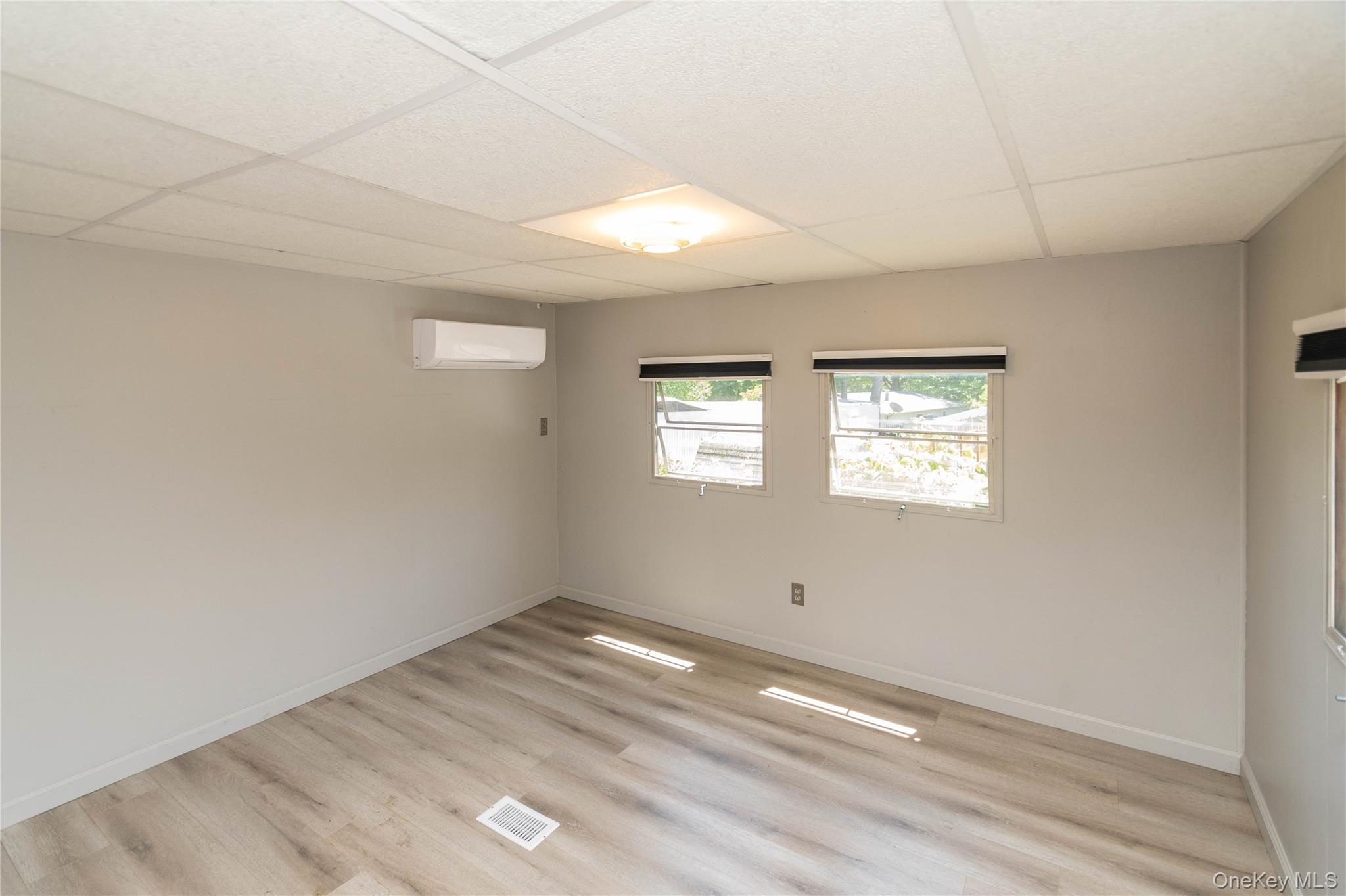 Single Family Lattintown  Orange County, NY 12550, MLS-1011692-16