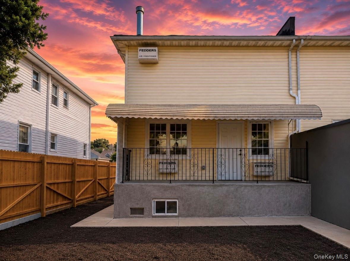 Single Family 128th Avenue Queens, NY 11434, MLS-1011702-13