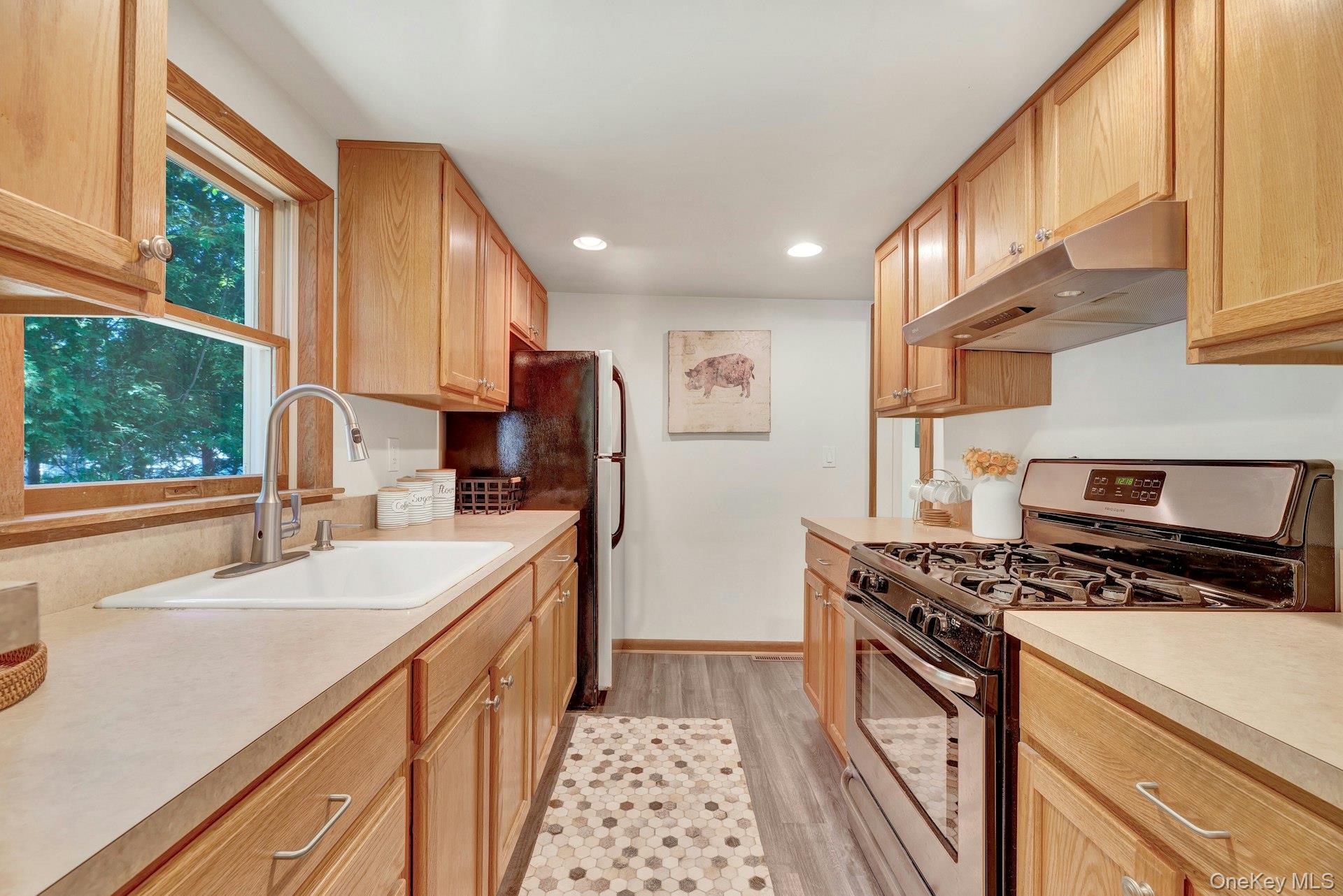 Single Family Sigsbee Road Suffolk County, NY 11952, MLS-1011722-7