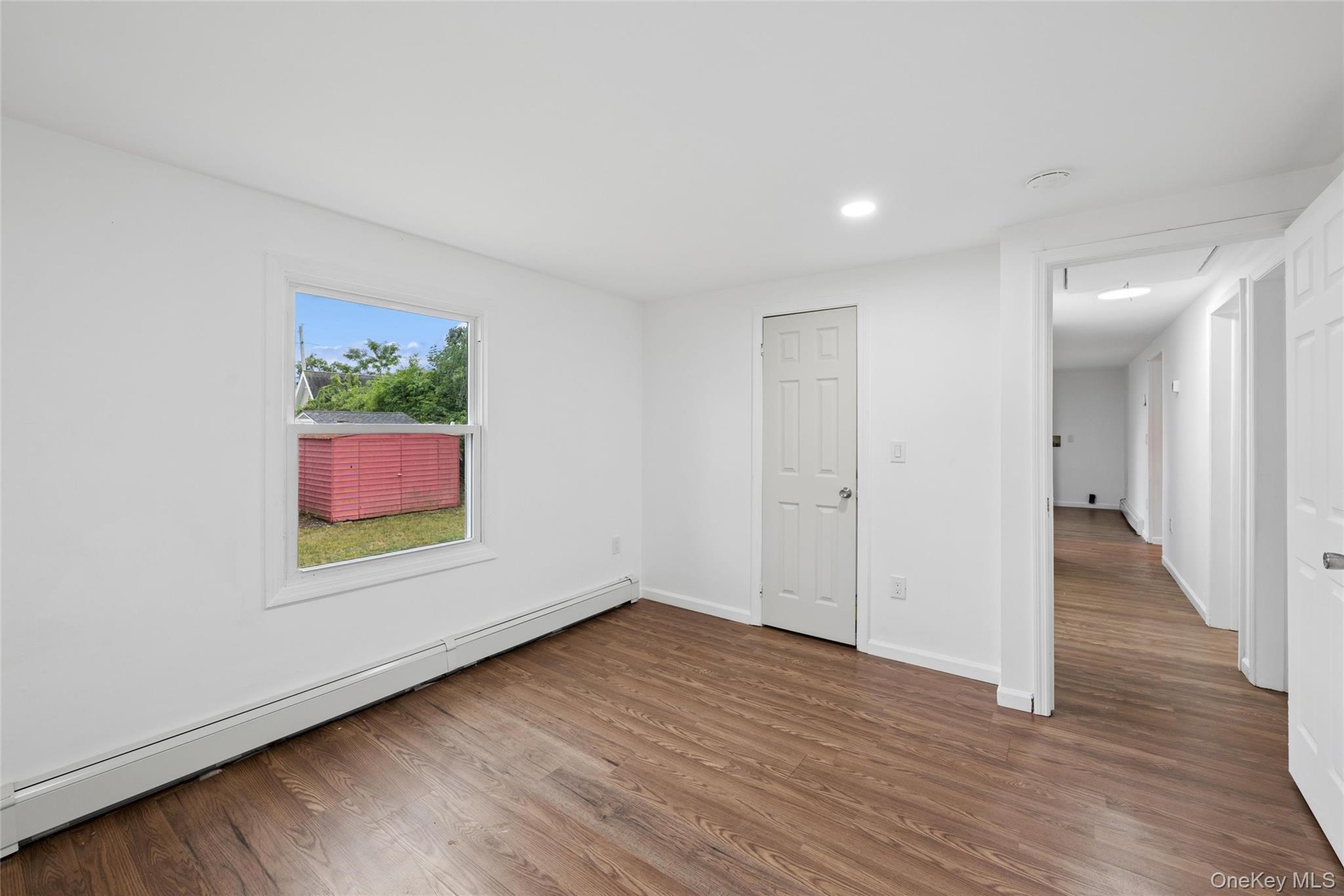 Single Family Arlington Avenue Suffolk County, NY 11798, MLS-1011732-15