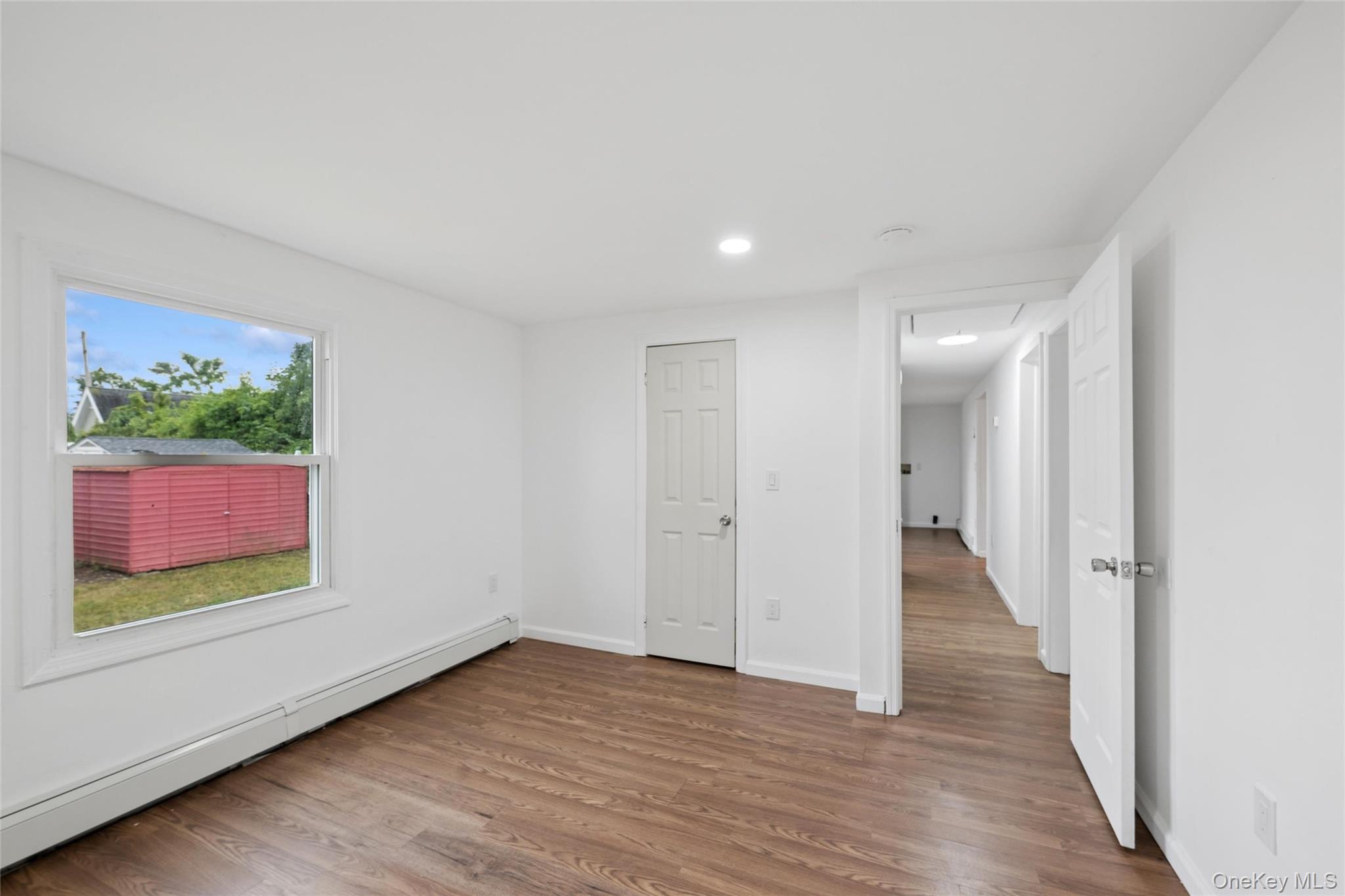 Single Family Arlington Avenue Suffolk County, NY 11798, MLS-1011732-16