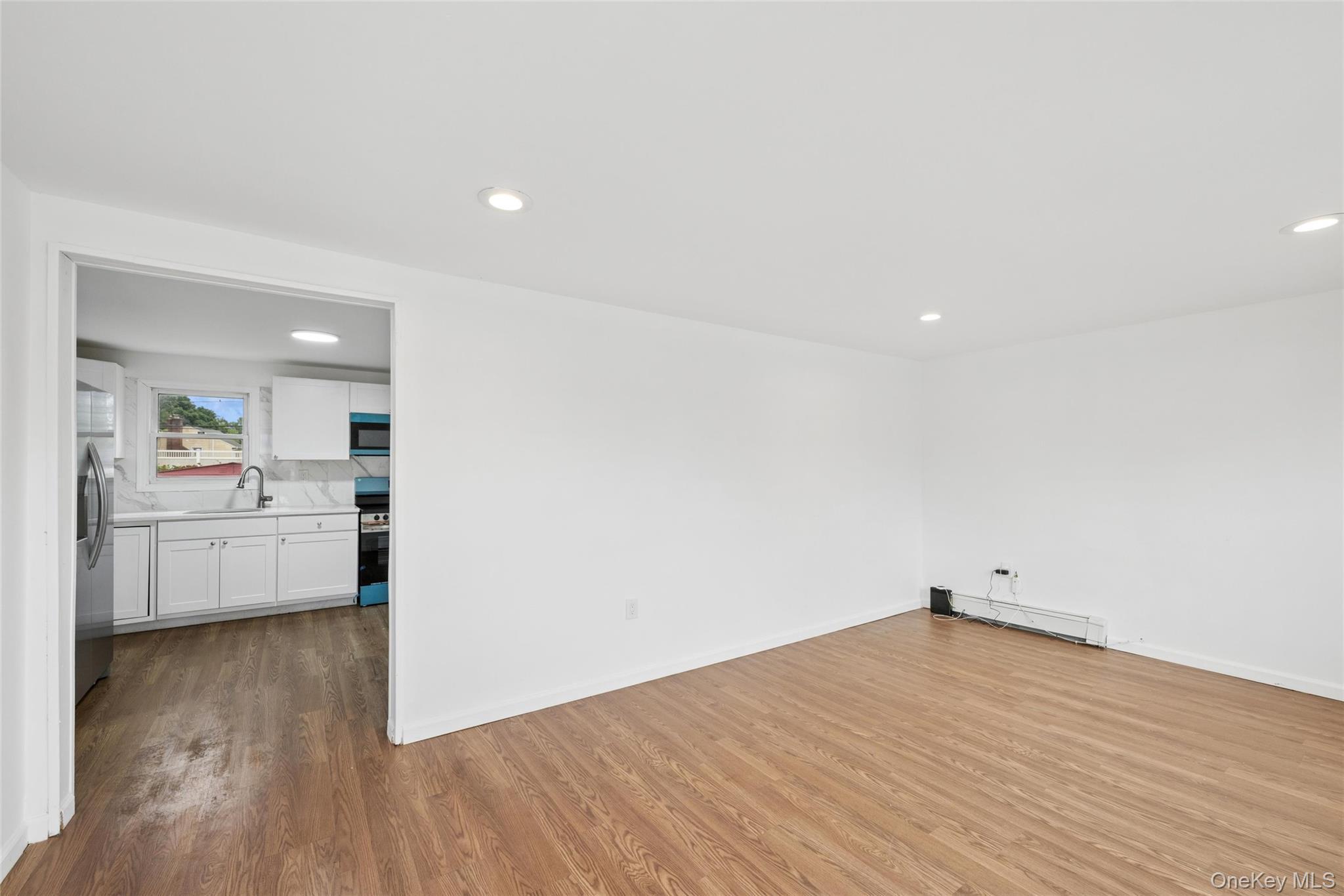 Single Family Arlington Avenue Suffolk County, NY 11798, MLS-1011732-5