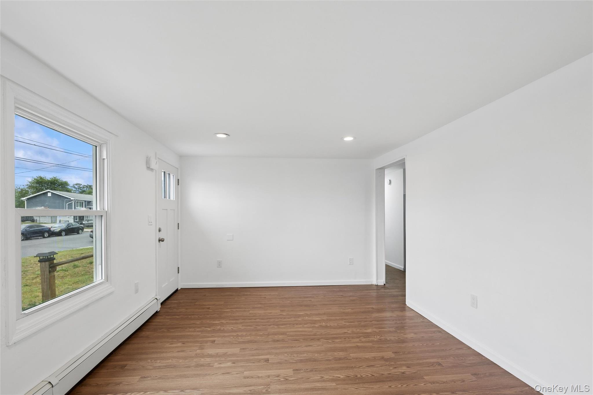 Single Family Arlington Avenue Suffolk County, NY 11798, MLS-1011732-7