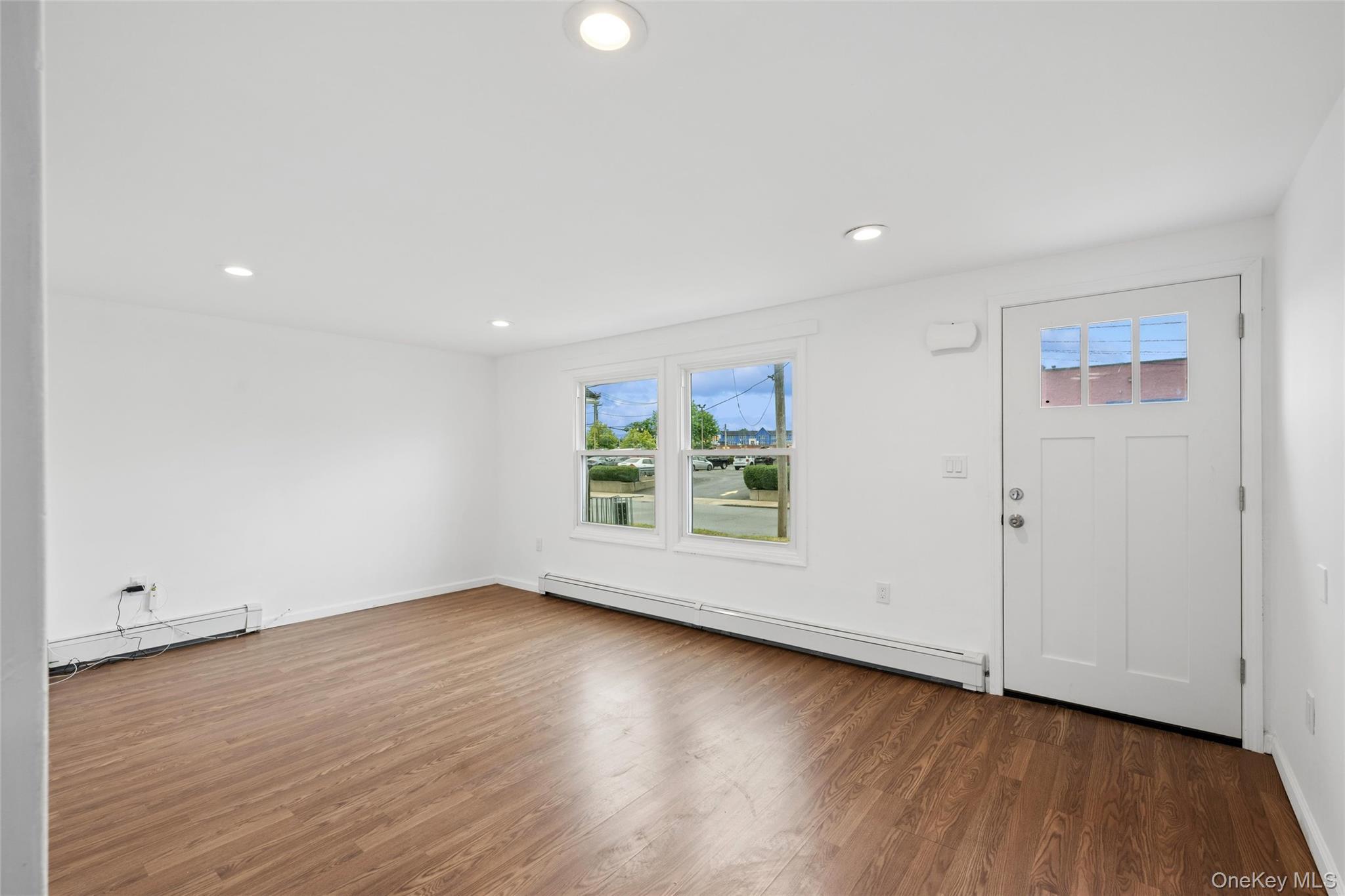 Single Family Arlington Avenue Suffolk County, NY 11798, MLS-1011732-9