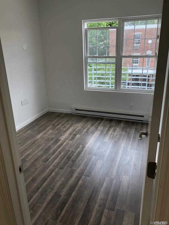Single Family Bathgate Bronx, NY 10457, MLS-1011735-4