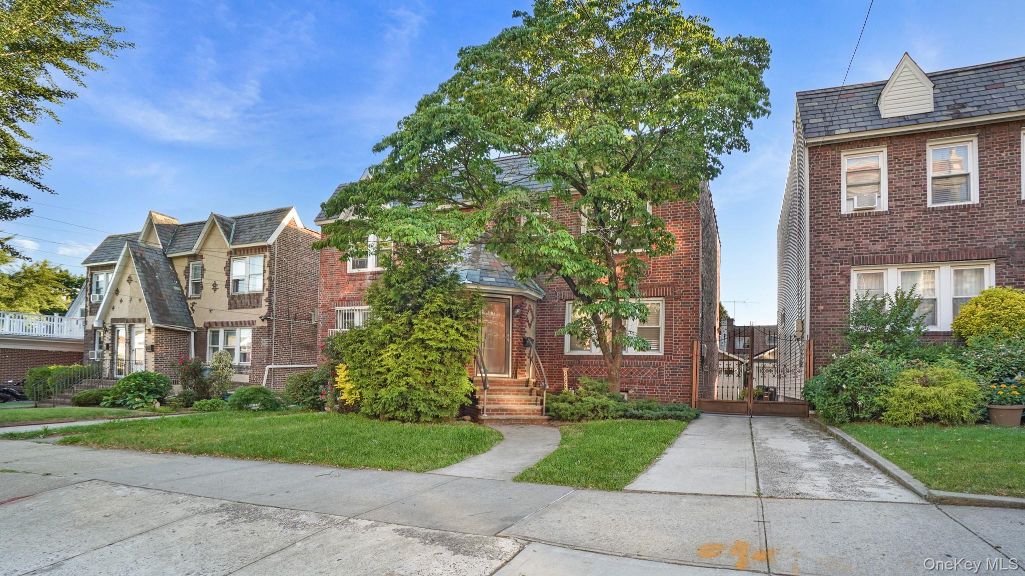 Single Family 207th Queens, NY 11427, MLS-1011773-2