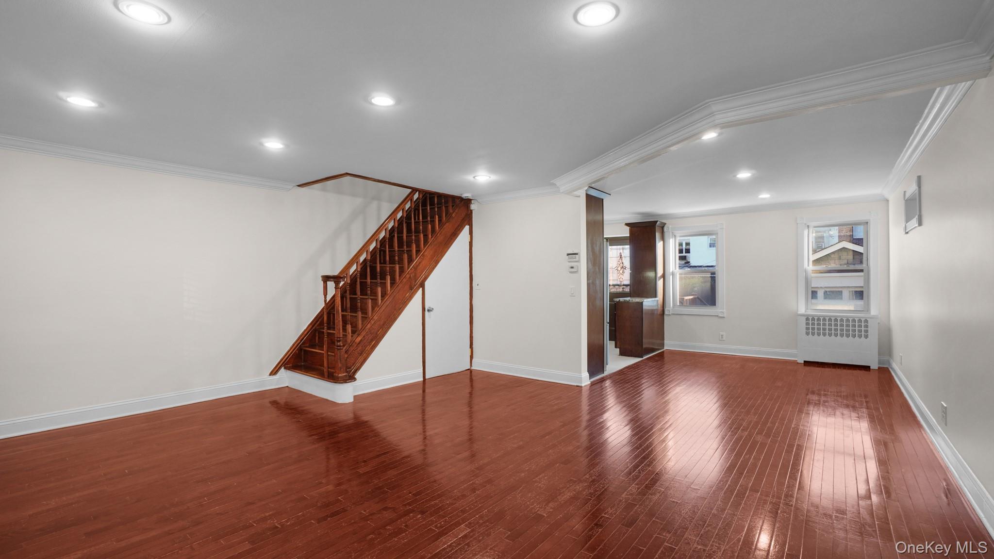 Single Family 207th Queens, NY 11427, MLS-1011773-7