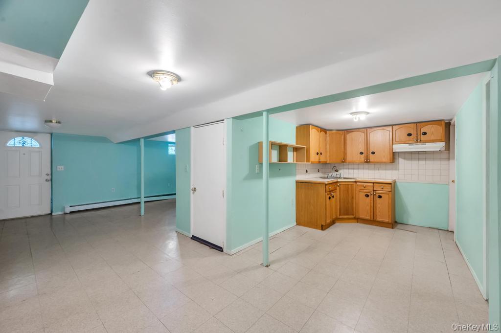 Single Family Yarnell Street Suffolk County, NY 11717, MLS-1011864-26
