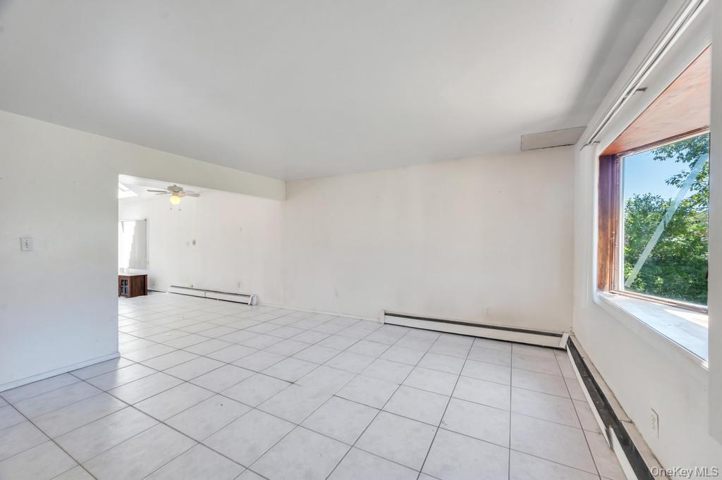 Single Family Yarnell Street Suffolk County, NY 11717, MLS-1011864-8