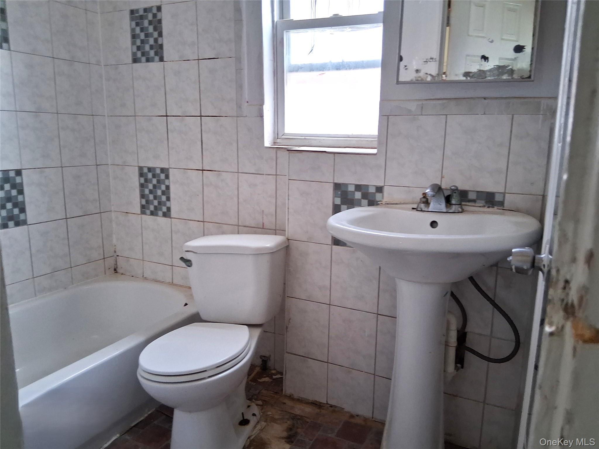 Single Family 127th  Queens, NY 11420, MLS-1011878-4