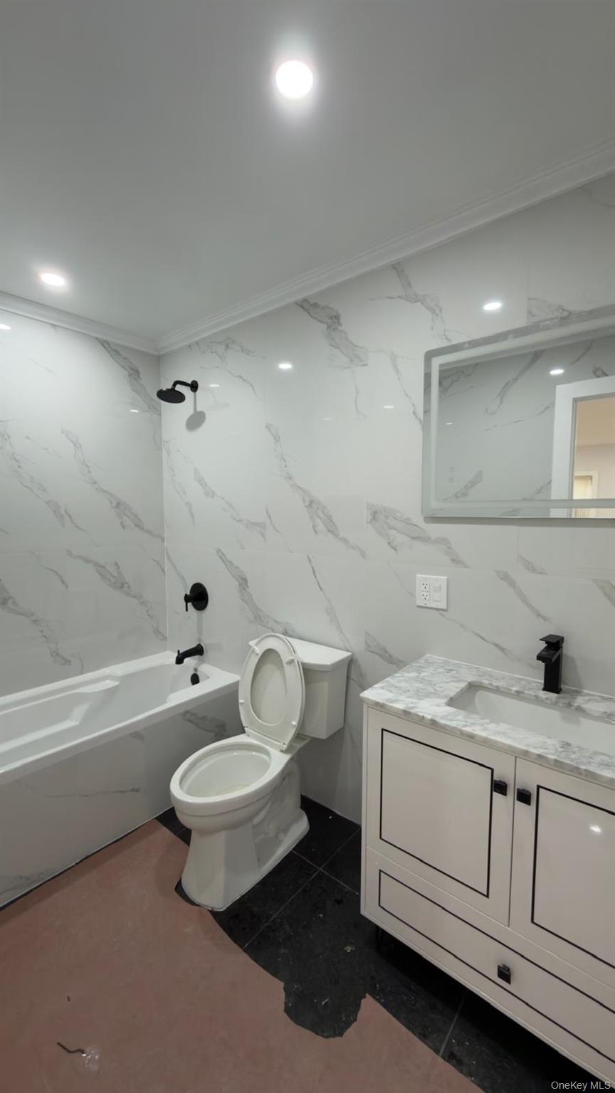 Single Family Seton Avenue Bronx, NY 10466, MLS-1011886-9