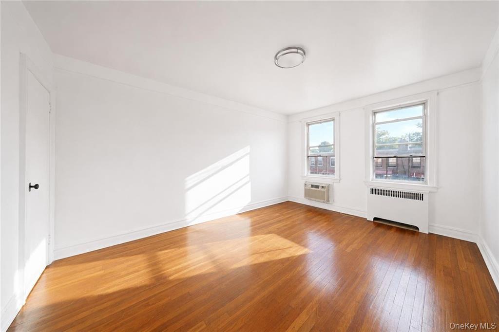 Single Family 19th Brooklyn, NY 11229, MLS-1011935-20