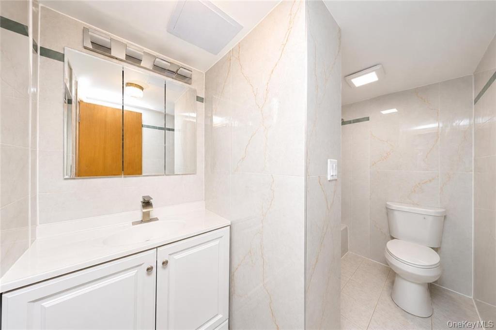 Single Family 19th Brooklyn, NY 11229, MLS-1011935-24