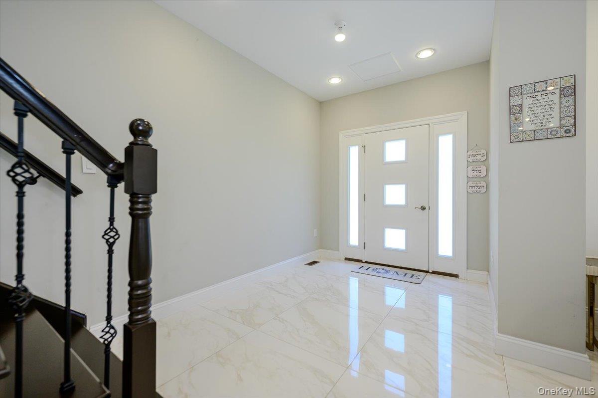 Single Family Washington Avenue Nassau County, NY 11516, MLS-1011951-3