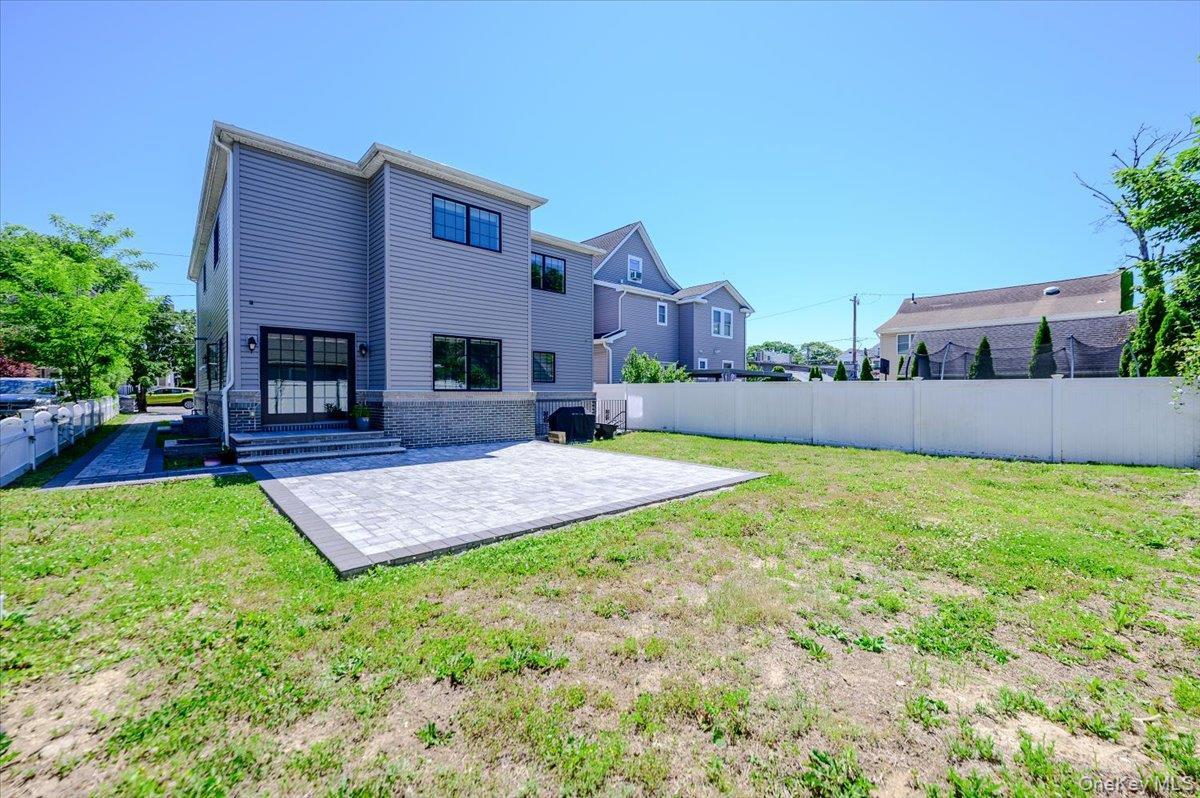 Single Family Washington Avenue Nassau County, NY 11516, MLS-1011951-31