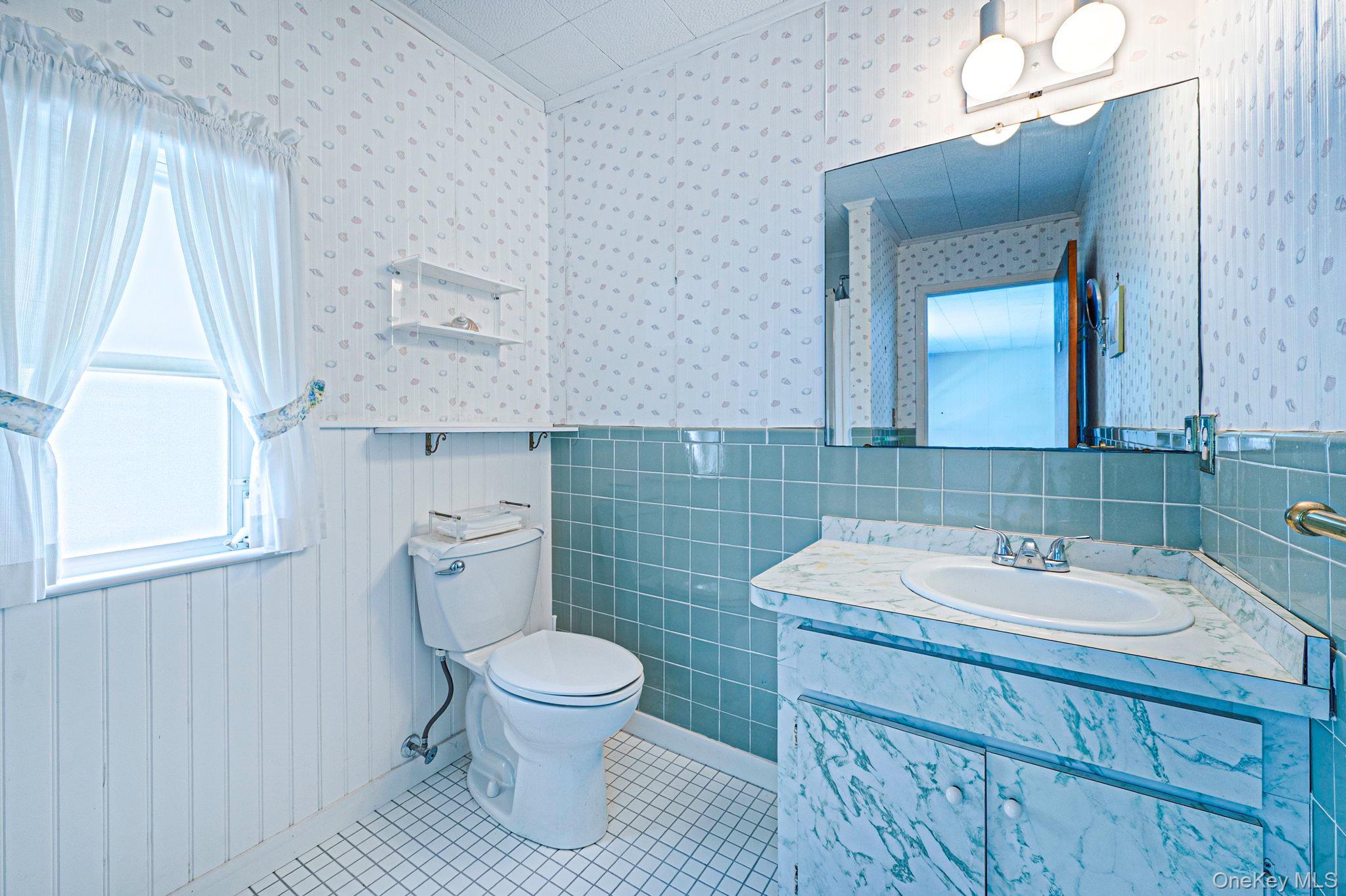 Single Family Meday Avenue Suffolk County, NY 11952, MLS-1012027-14