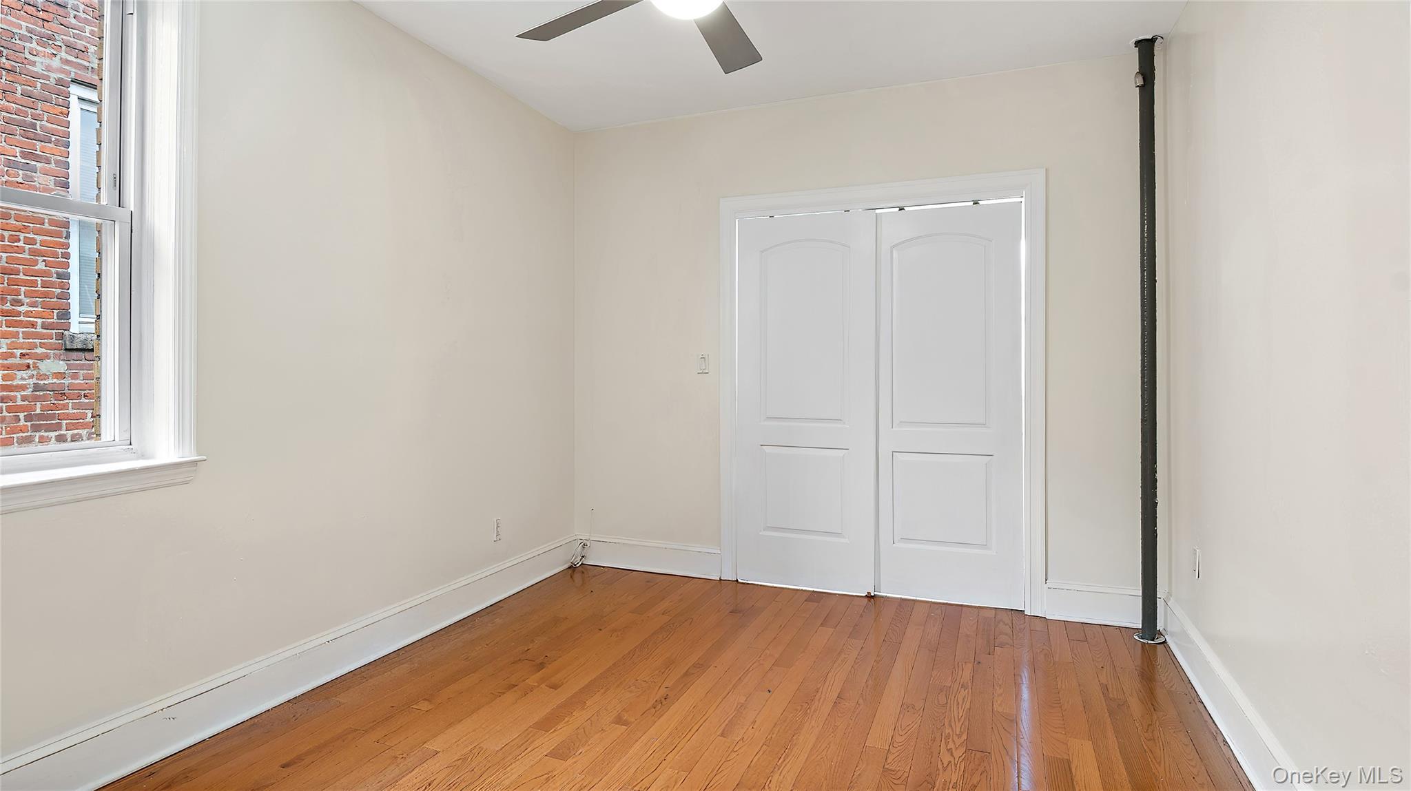 Apartment 221st  Bronx, NY 10469, MLS-1012045-3
