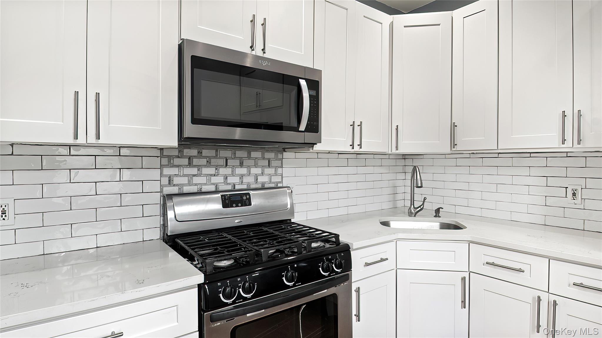 Apartment 221st  Bronx, NY 10469, MLS-1012045-4