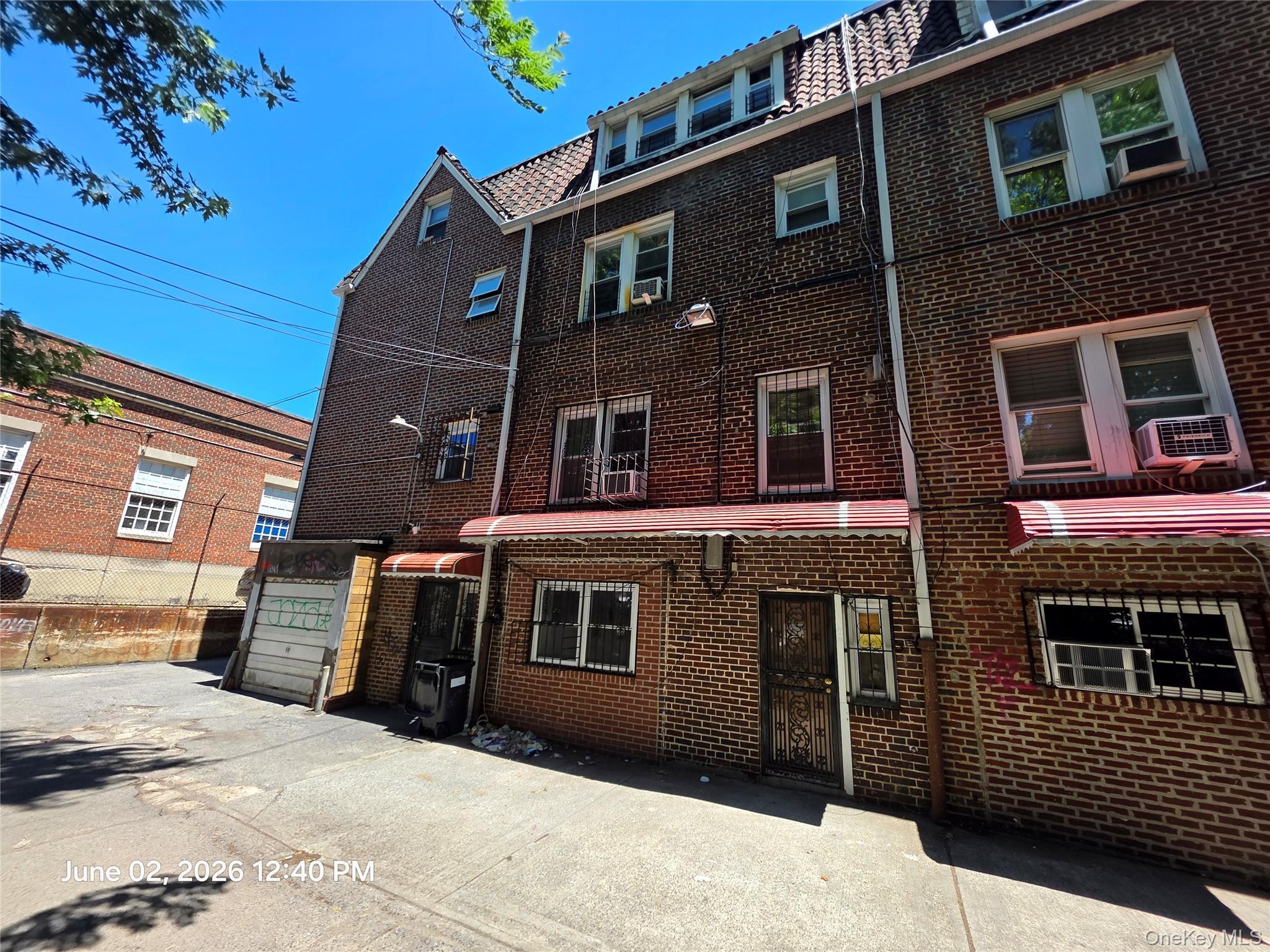 Single Family 79th  Queens, NY 11372, MLS-1012056-12