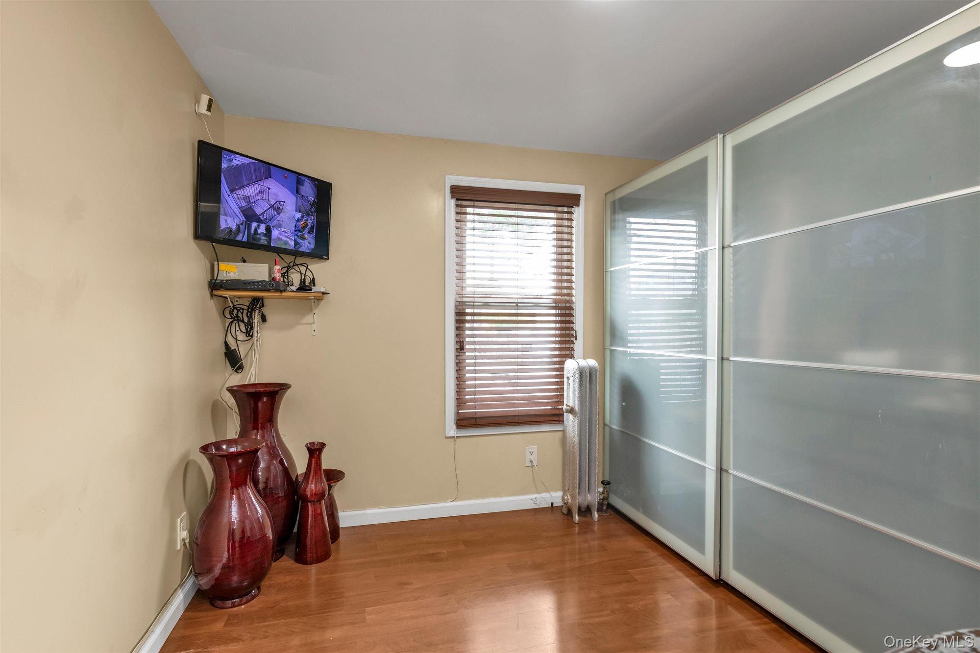 Single Family Guy R Brewer Boulevard  Queens, NY 11434, MLS-1012058-11