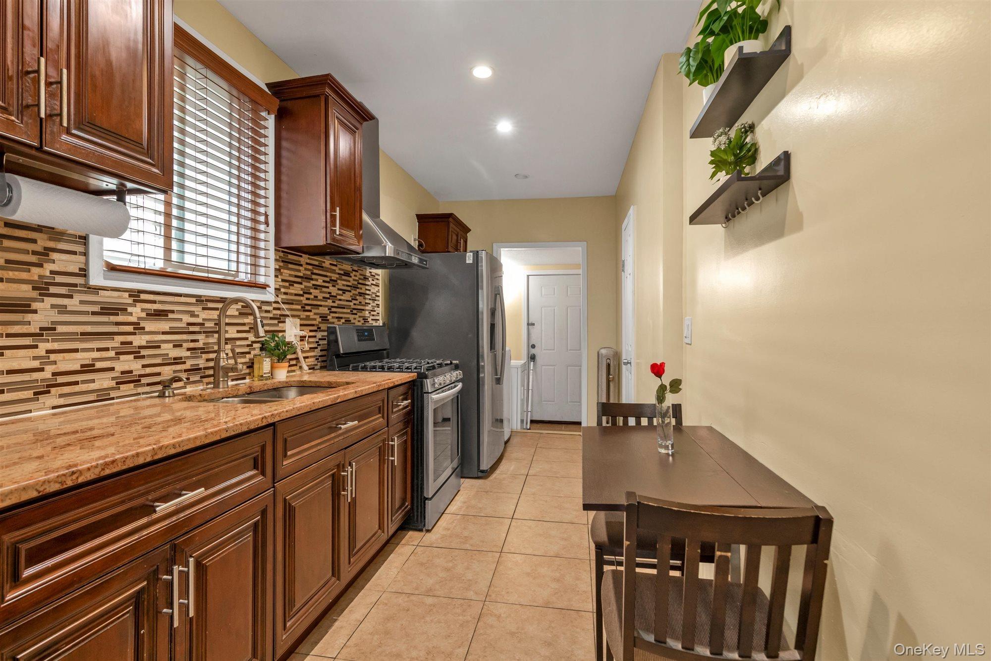Single Family Guy R Brewer Boulevard  Queens, NY 11434, MLS-1012058-15