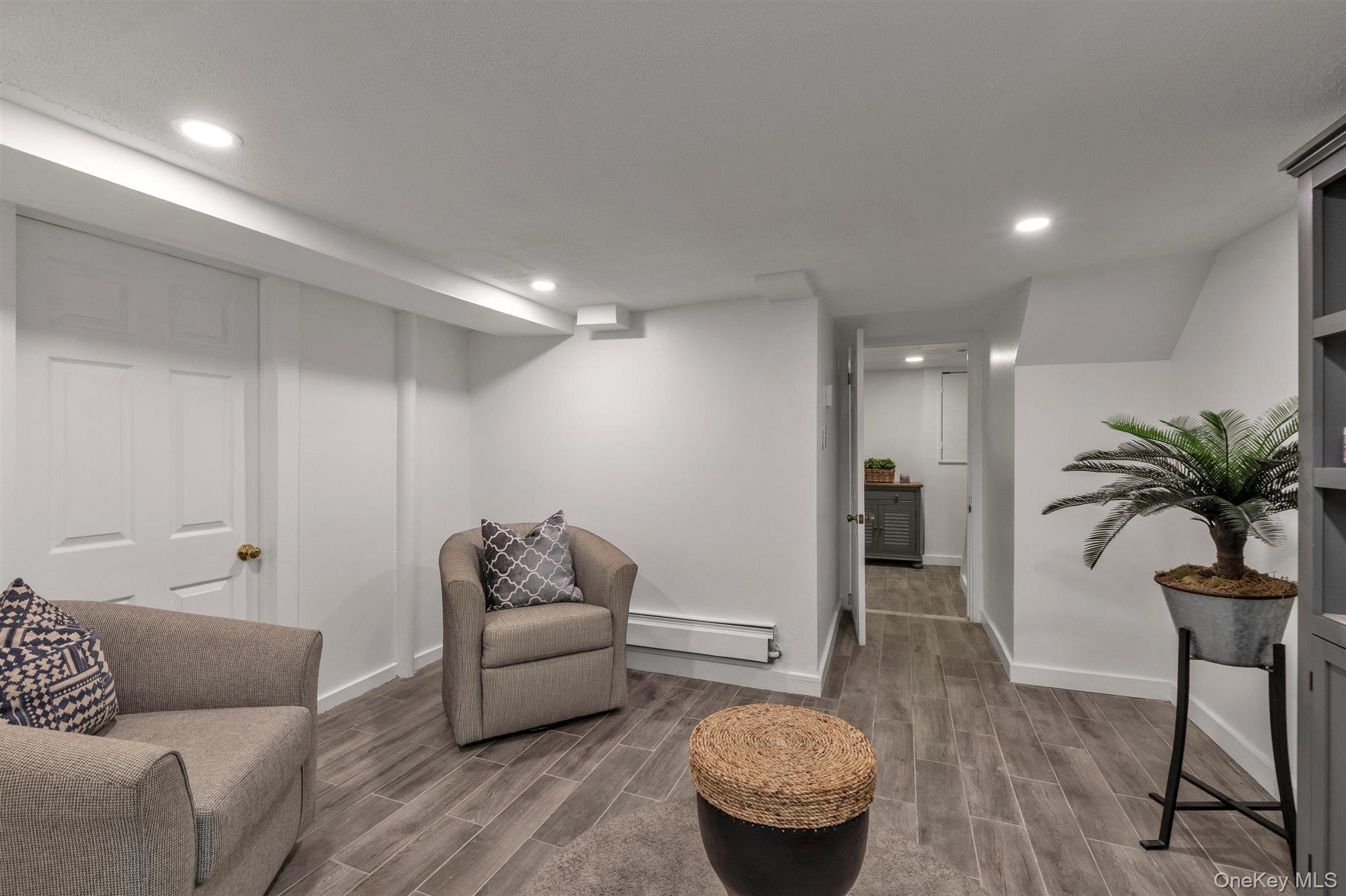 Single Family Guy R Brewer Boulevard  Queens, NY 11434, MLS-1012058-19