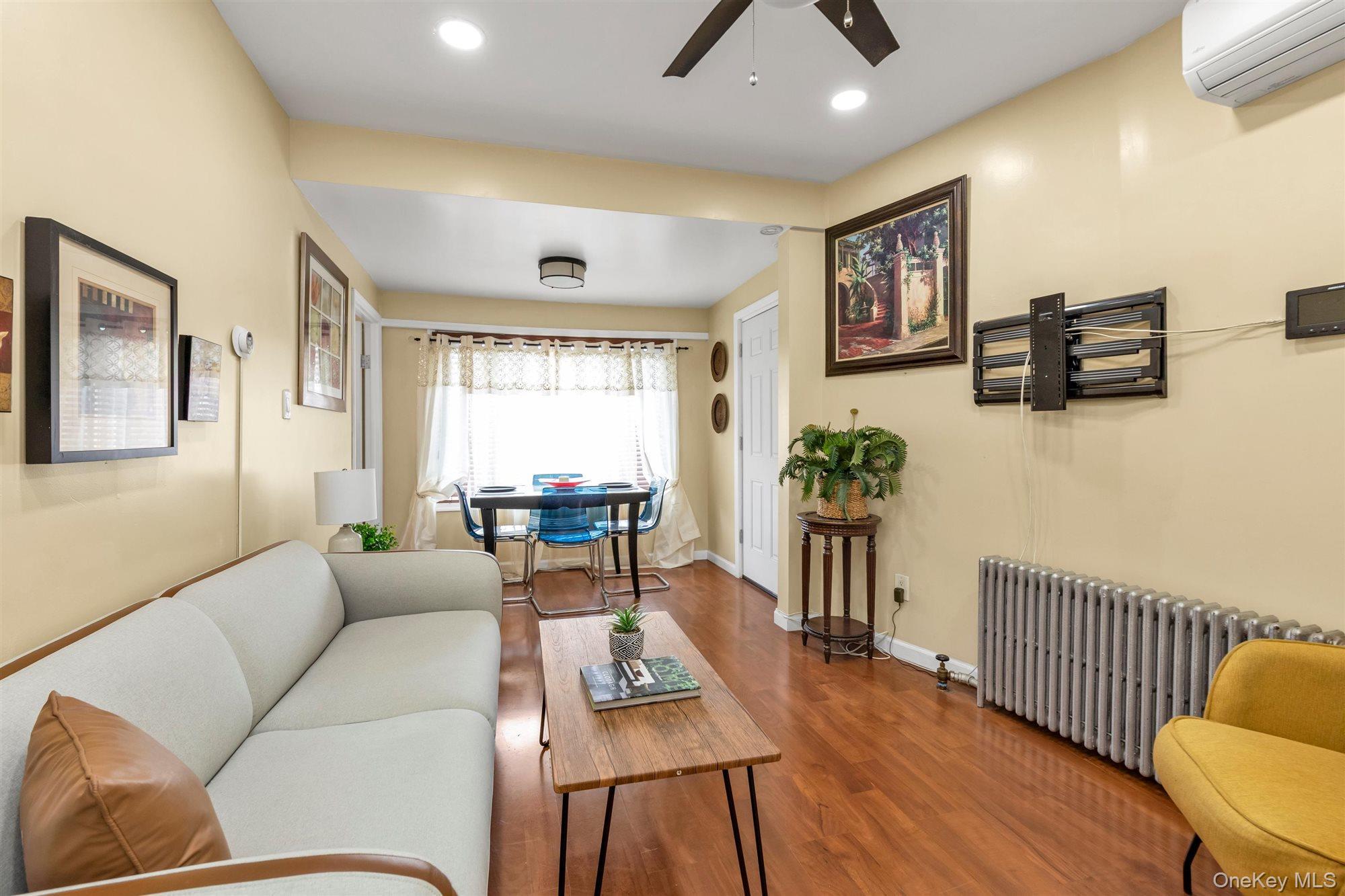 Single Family Guy R Brewer Boulevard  Queens, NY 11434, MLS-1012058-5