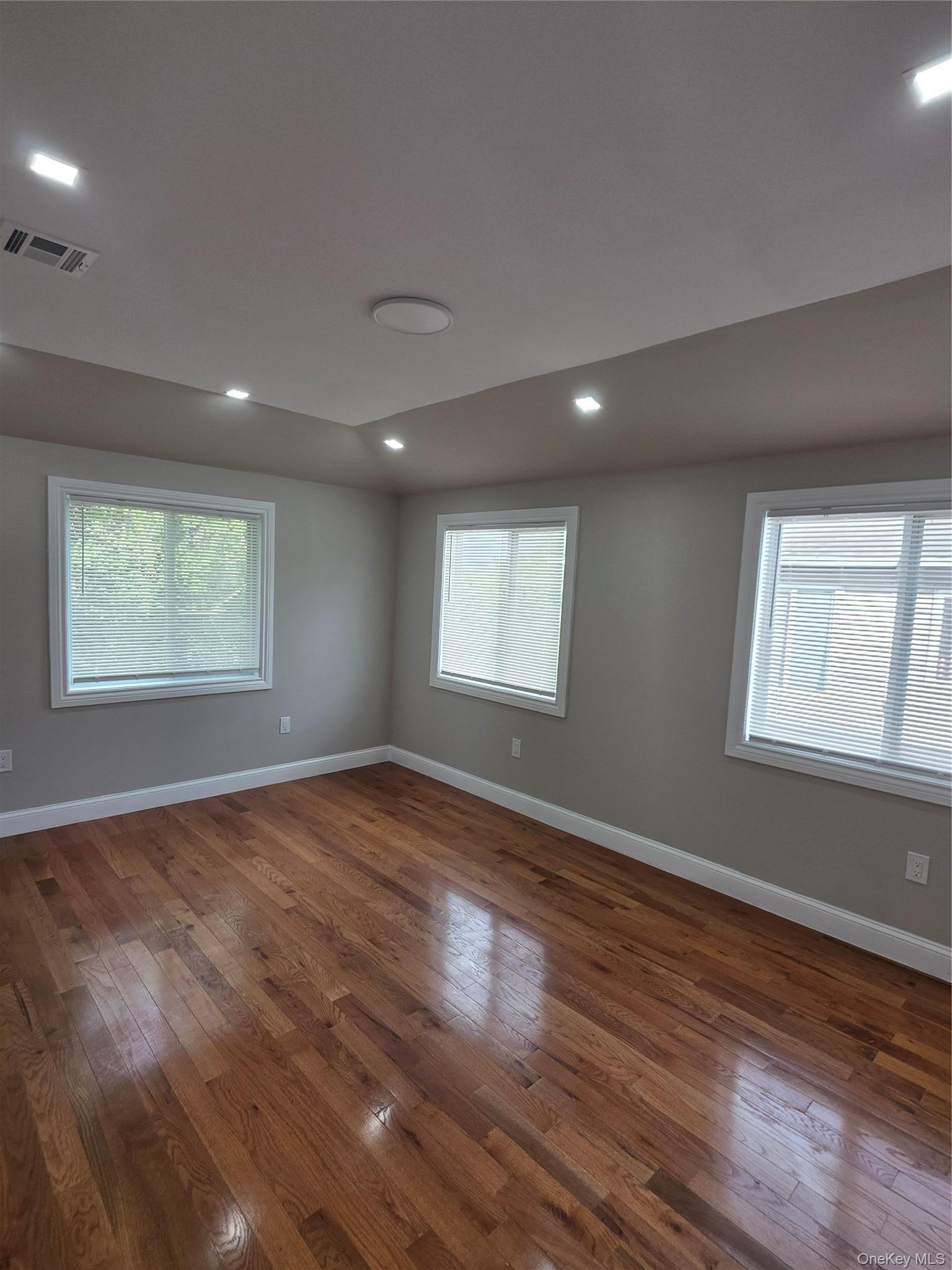 Single Family New Haven Avenue Queens, NY 11691, MLS-1012084-18