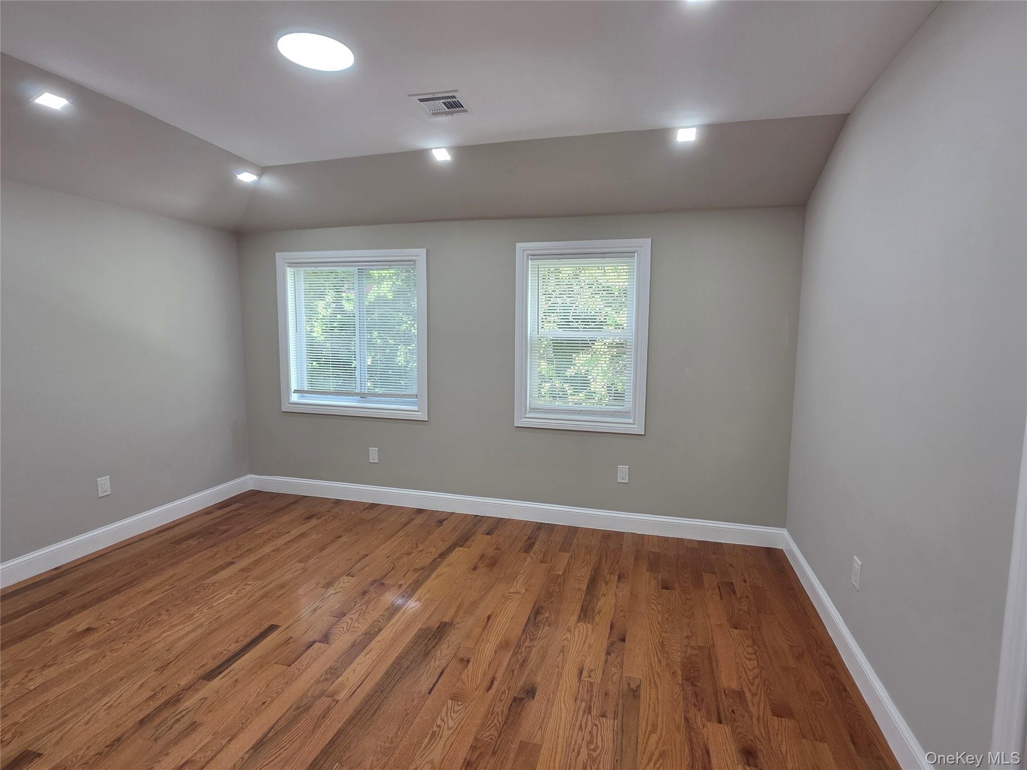 Single Family New Haven Avenue Queens, NY 11691, MLS-1012084-20