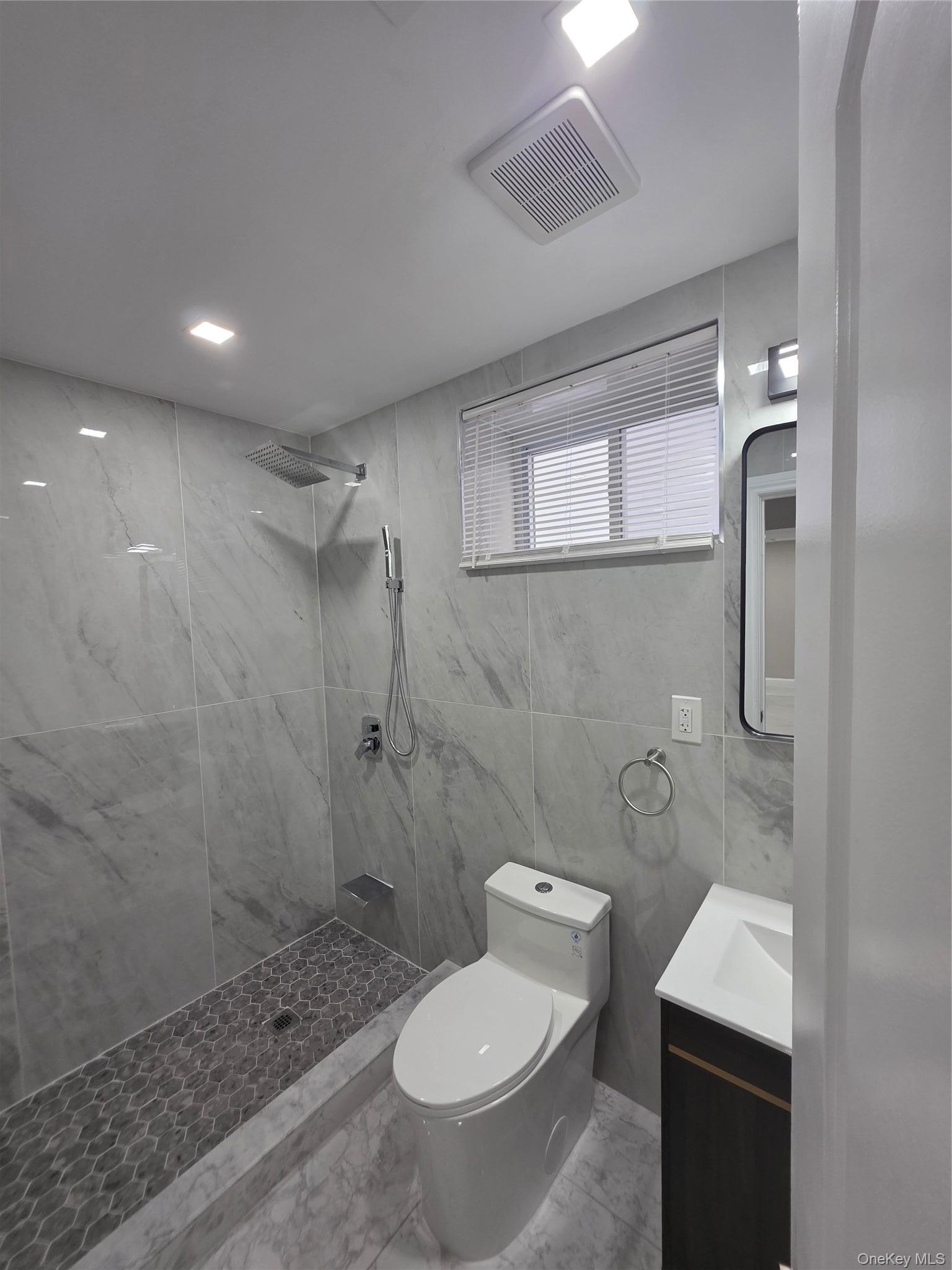 Single Family New Haven Avenue Queens, NY 11691, MLS-1012084-21