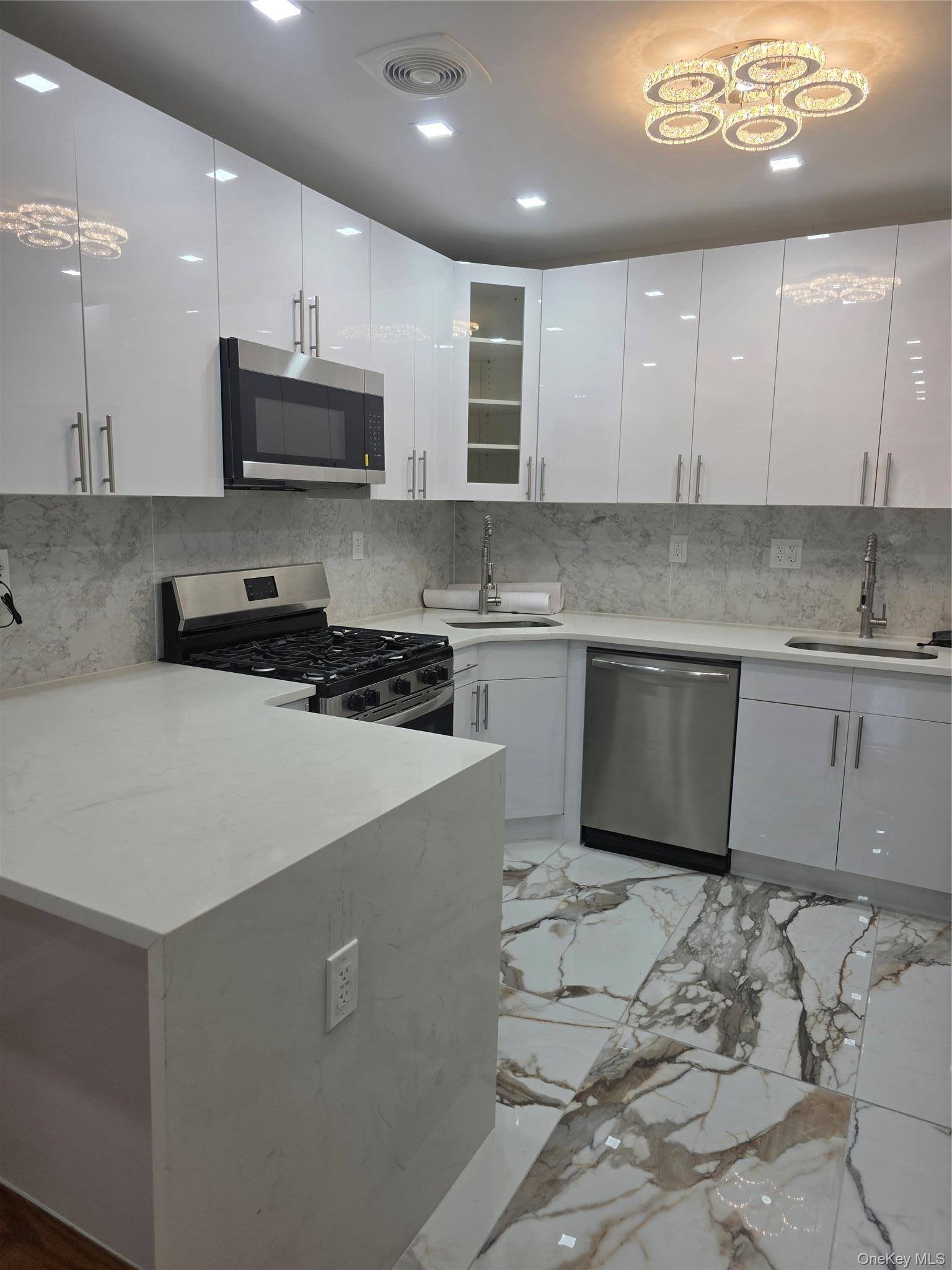 Single Family New Haven Avenue Queens, NY 11691, MLS-1012084-5