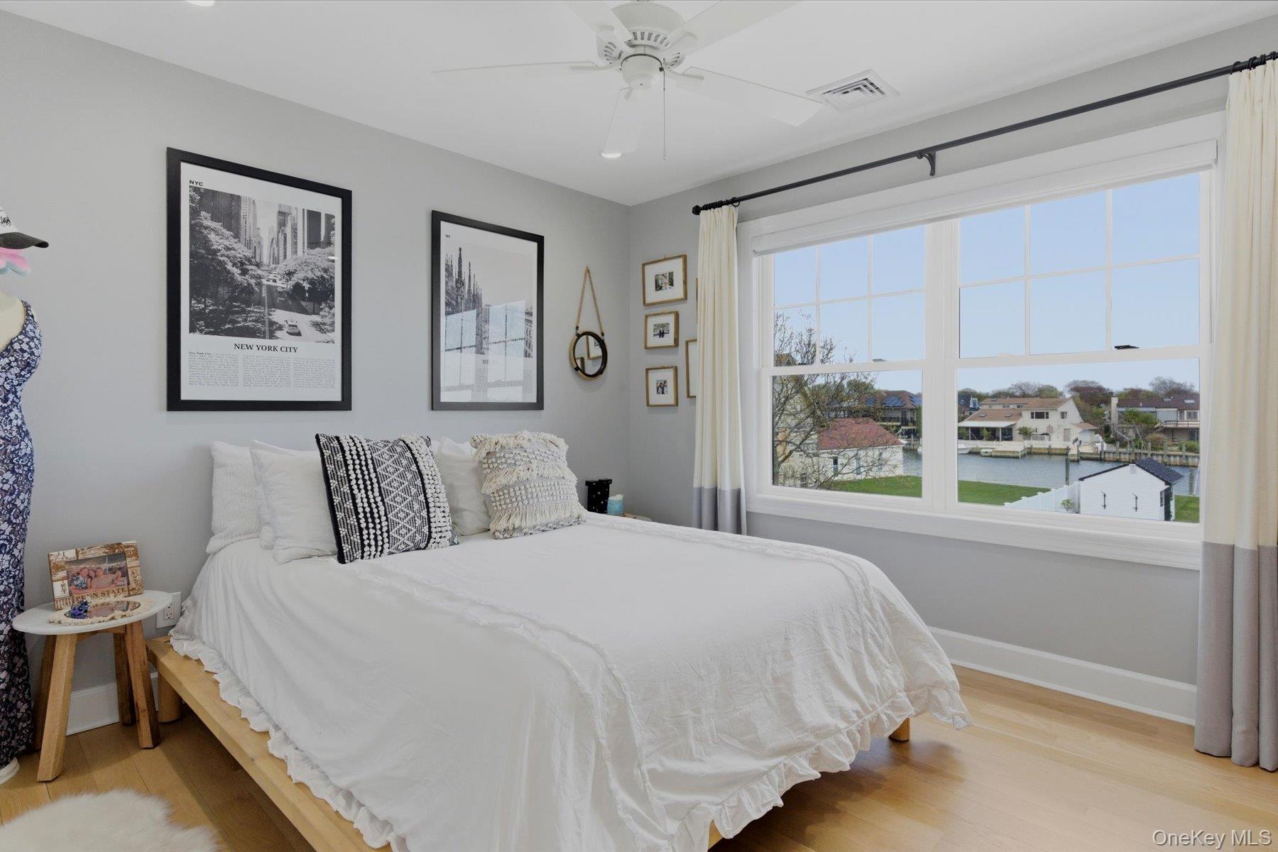 Single Family Clocks Boulevard  Nassau County, NY 11758, MLS-1012085-28
