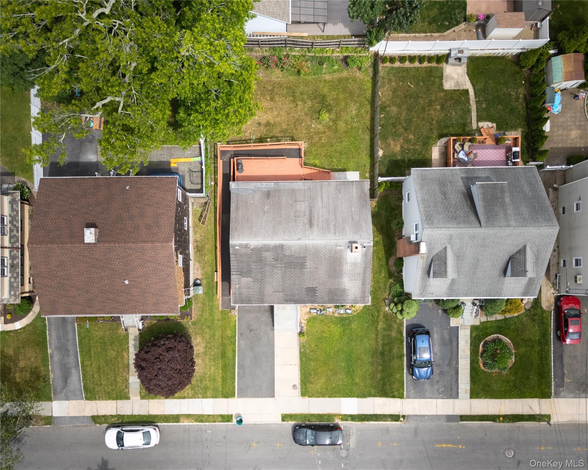 Single Family Breckenridge Avenue Westchester County, NY 10573, MLS-1012107-17