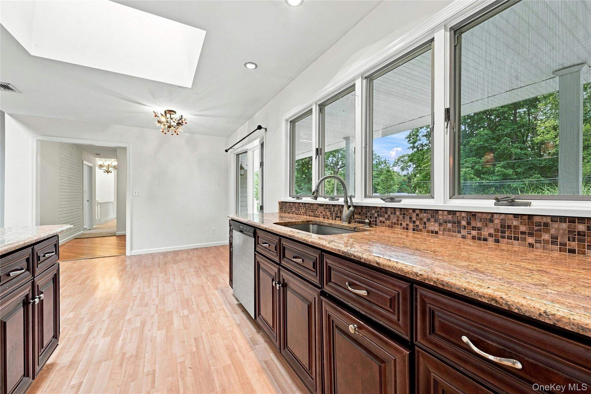 Single Family Winfield Drive  Suffolk County, NY 11789, MLS-1012115-12