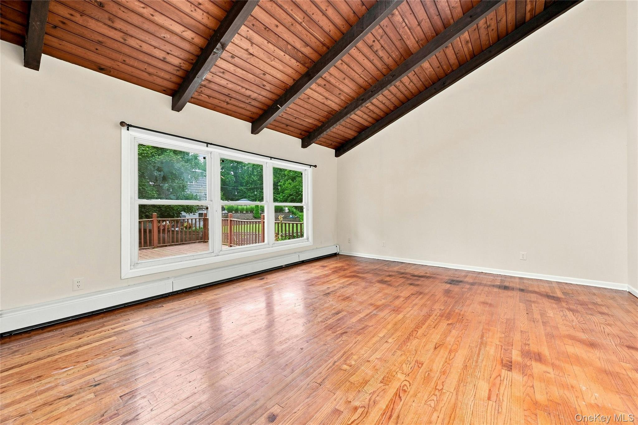 Single Family Winfield Drive  Suffolk County, NY 11789, MLS-1012115-14