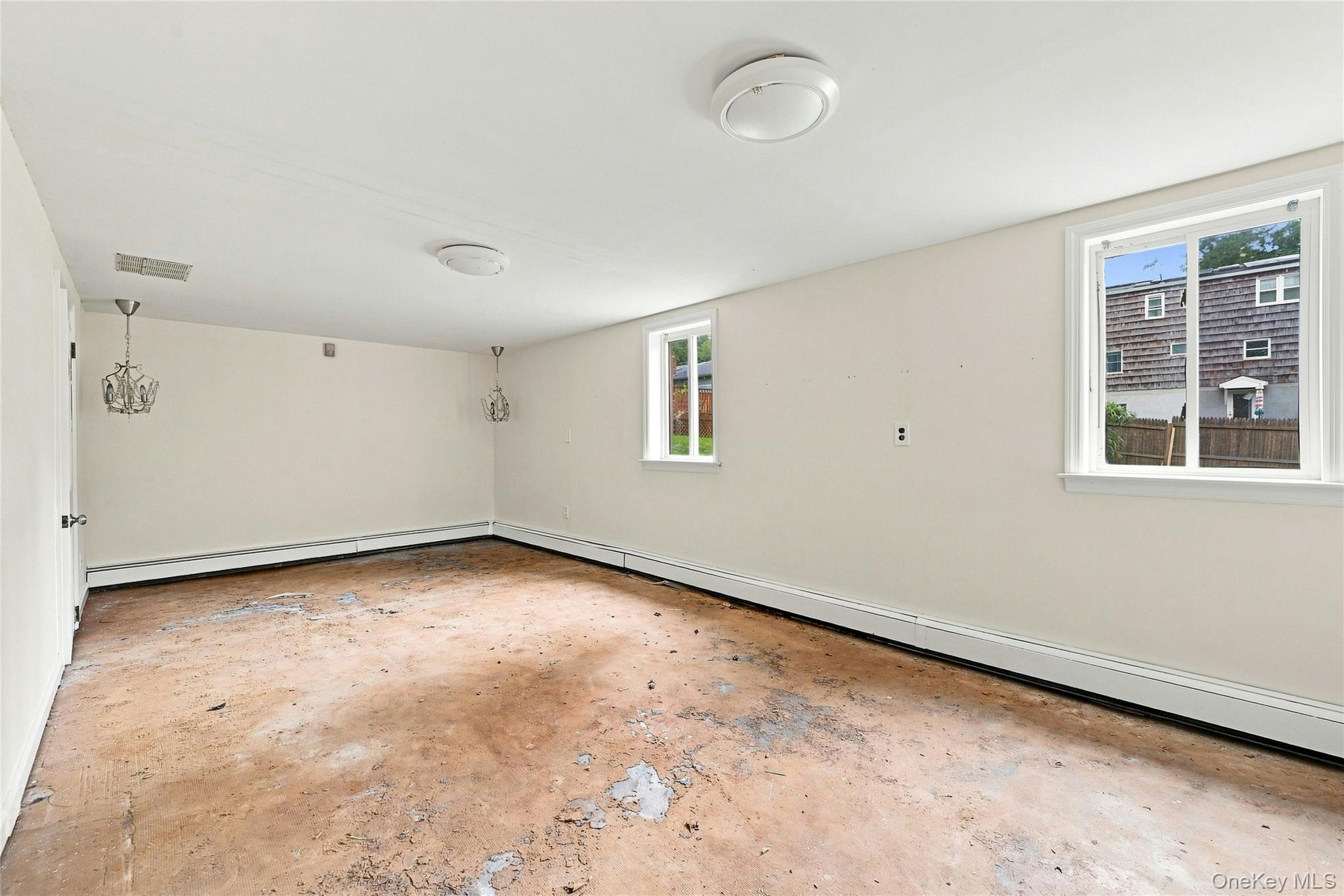 Single Family Winfield Drive  Suffolk County, NY 11789, MLS-1012115-27