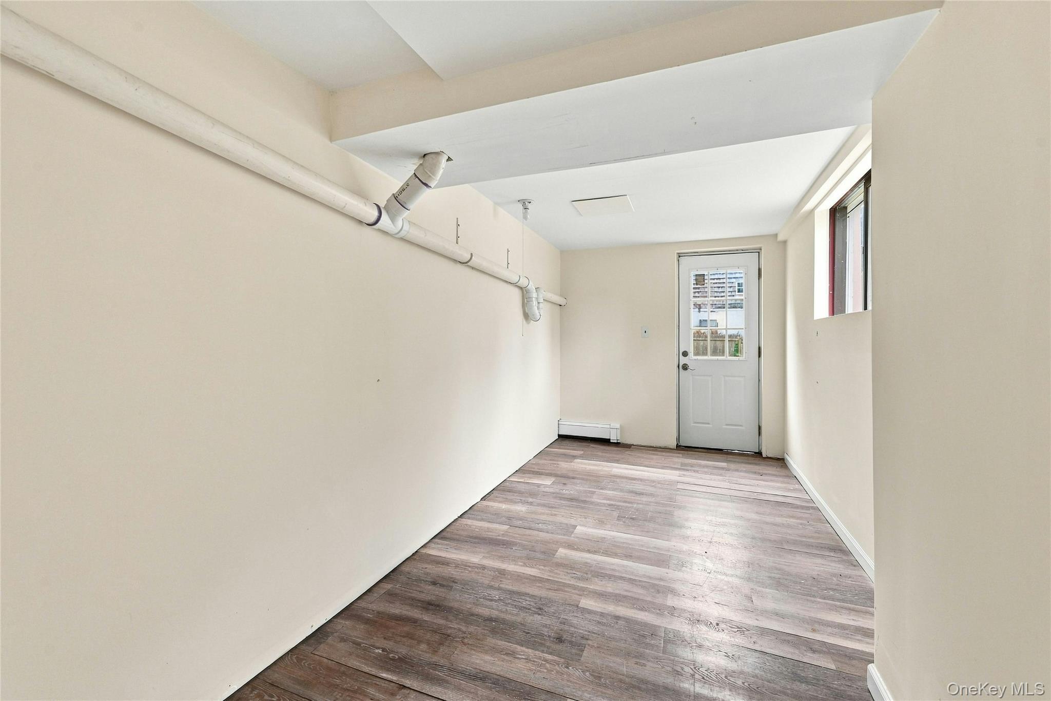 Single Family Winfield Drive  Suffolk County, NY 11789, MLS-1012115-29