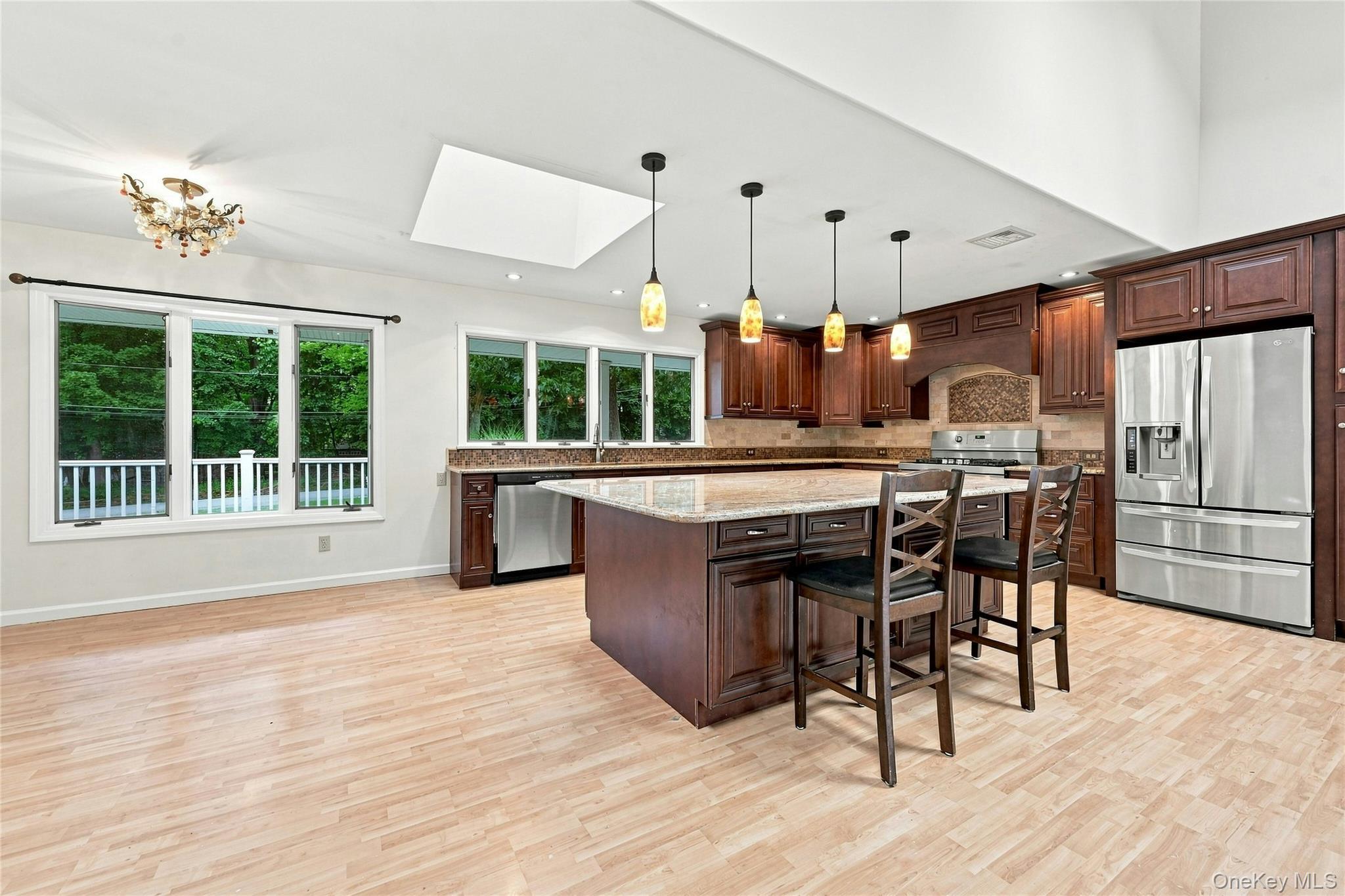 Single Family Winfield Drive  Suffolk County, NY 11789, MLS-1012115-5