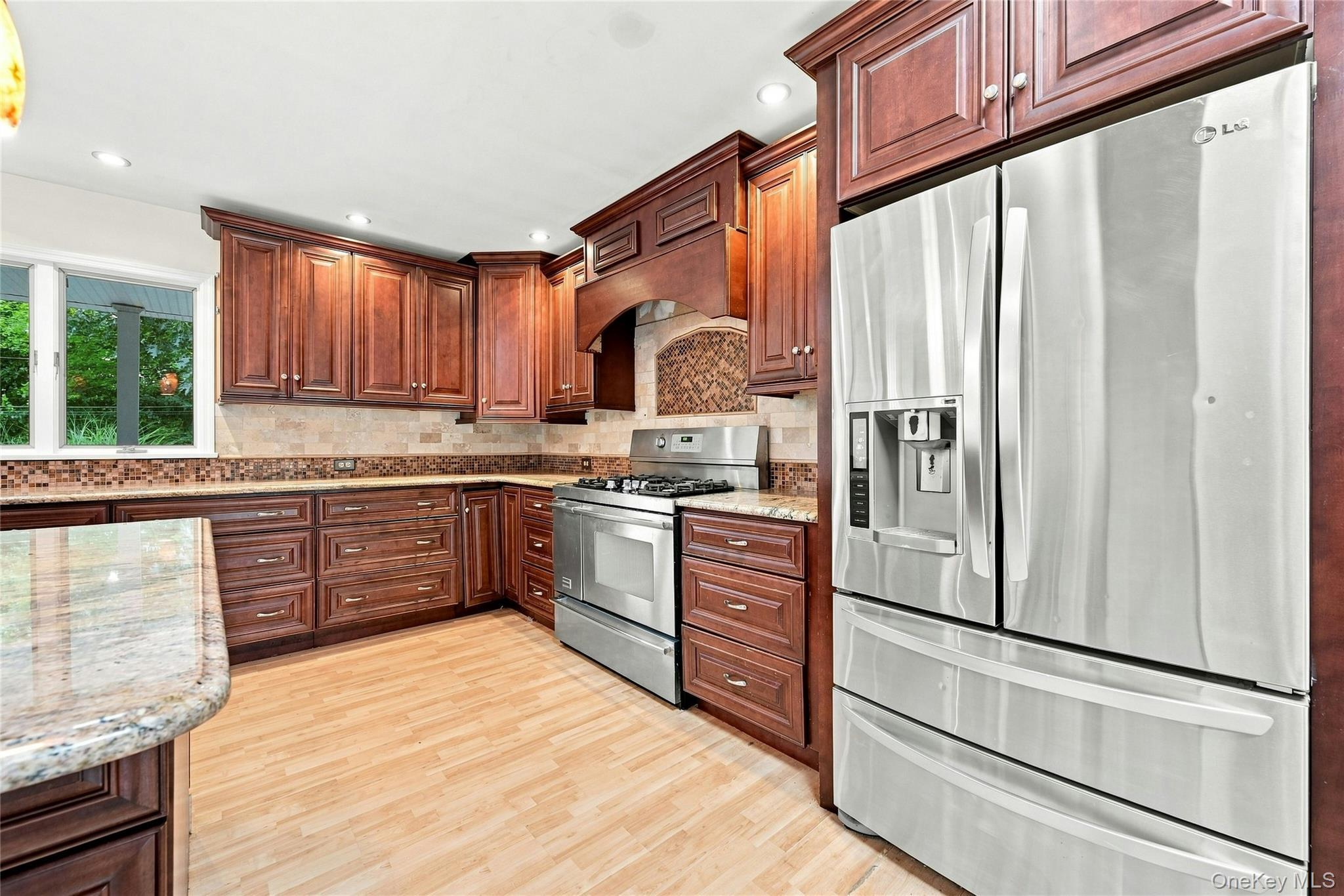 Single Family Winfield Drive  Suffolk County, NY 11789, MLS-1012115-9