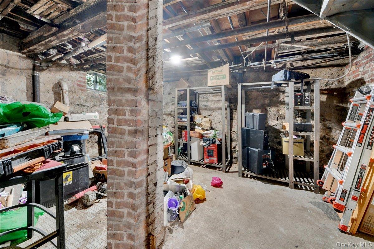 Single Family Cross Bronx Expressway  Bronx, NY 10472, MLS-1012117-24