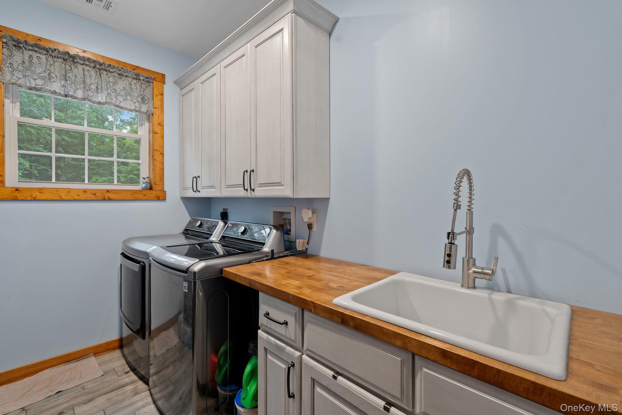 Single Family Cotter Road  Ulster County, NY 12528, MLS-1012123-13