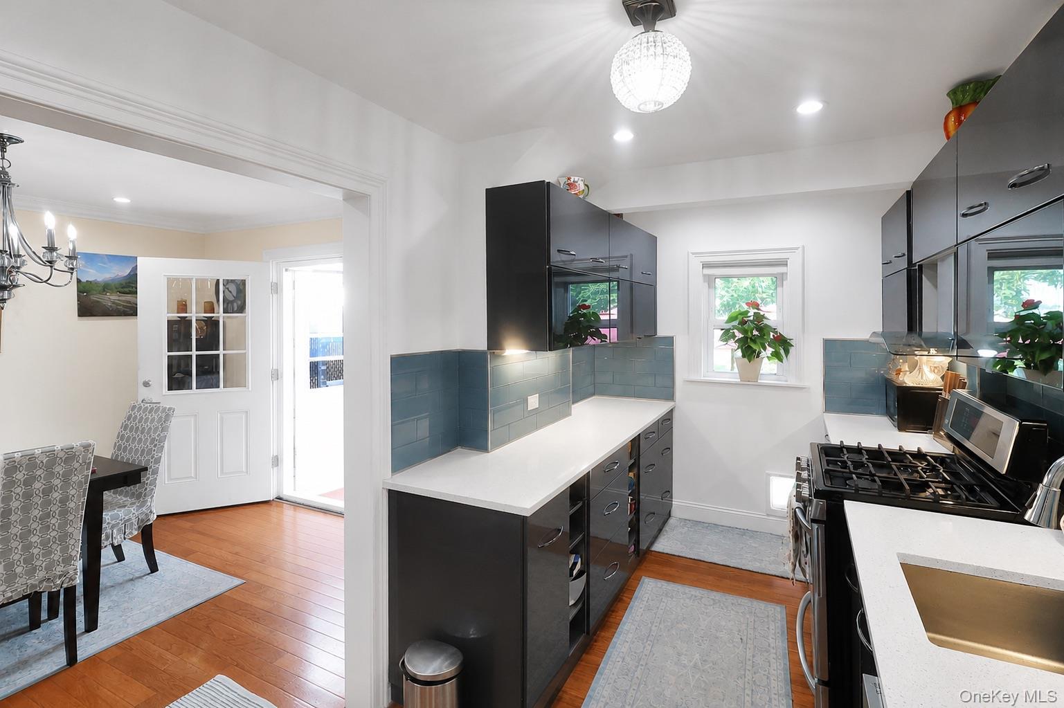Single Family Emmett Terrace  Westchester County, NY 10805, MLS-1012179-14